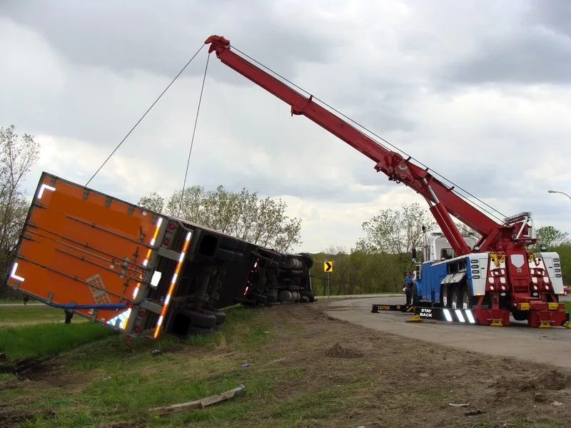 Twin Cities Transport Recovery Light and Heavy Duty Towing T T Rollover 04