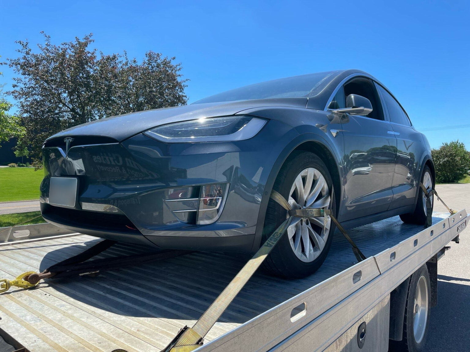 Flatbed towing near me