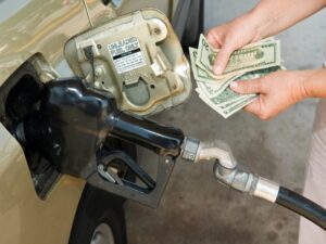 Read more about the article How to Save Money on Gas