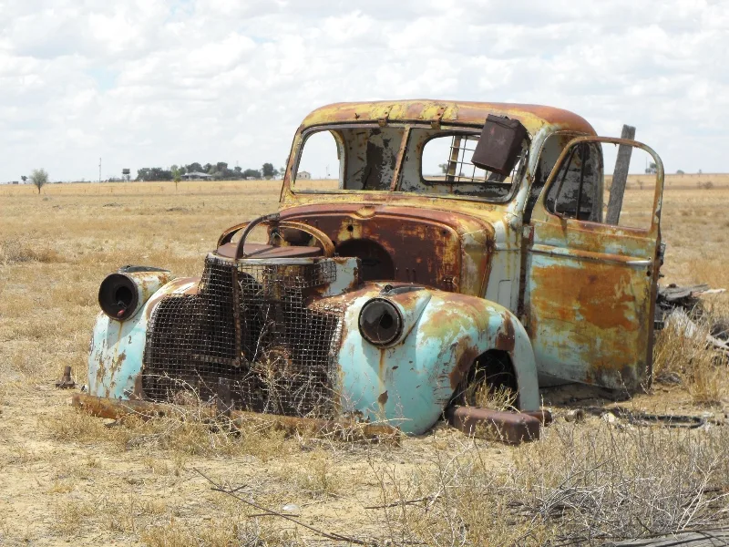 Read more about the article Why You Shouldn’t Wait to Remove Your Junk Car